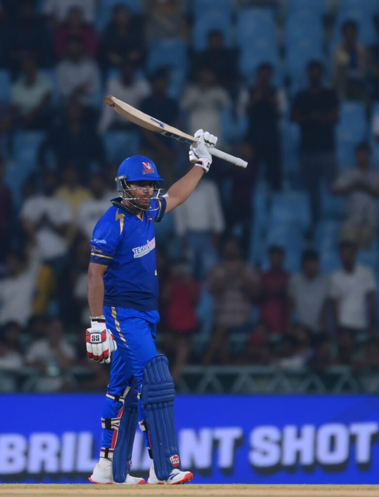 photo : Inside News 24x7