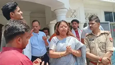 प्रिंसिपल ममता मिश्रा ने मांगी माफ़ी 