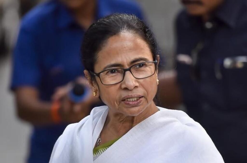 West Bengal Ex CM Mamta Banarjee