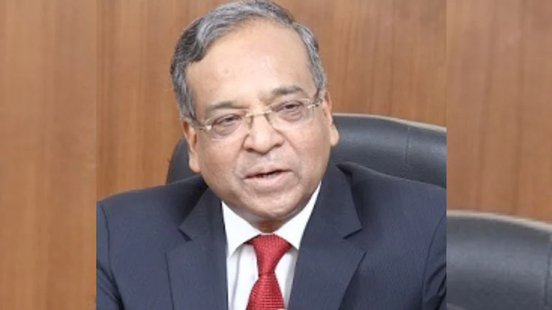 दिल्ली के हौज खास में AC ब्लास्ट से भीषण आग, पूर्व IAS अधिकारी धनेंद्र कुमार की मौत